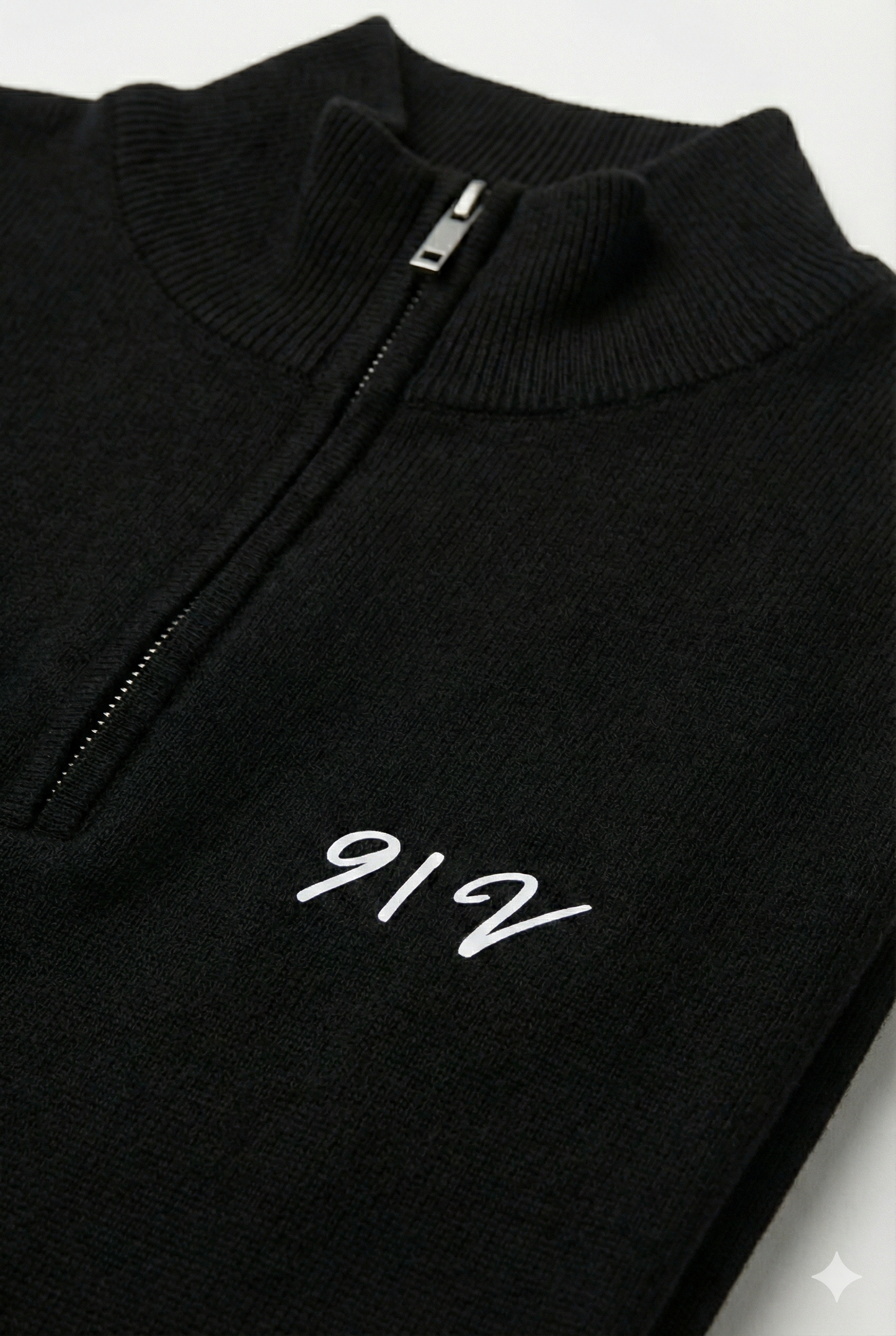 Herrenpullover mit 1/4-Reißverschluss