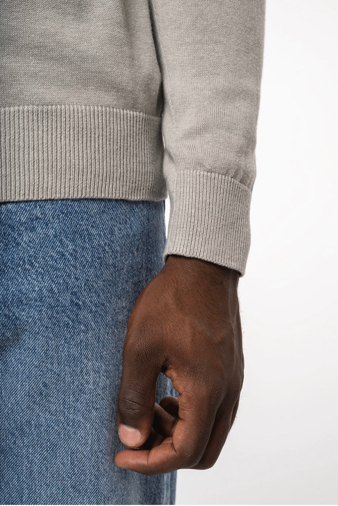 Herrenpullover mit 1/4-Reißverschluss